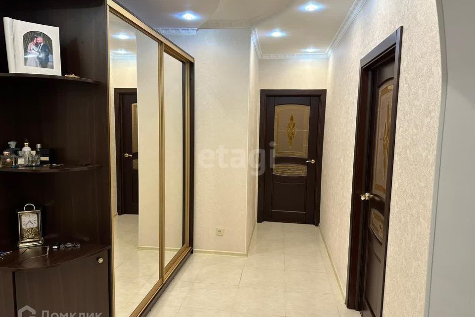 Продаётся 2-комнатная квартира, 73.1 м²