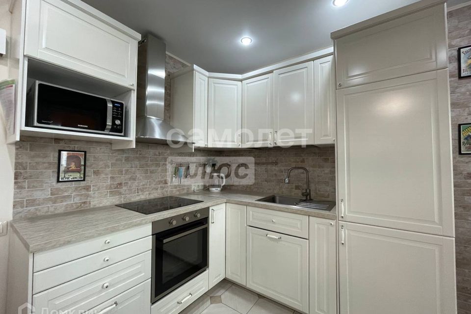 Продаётся 1-комнатная квартира, 37.1 м²
