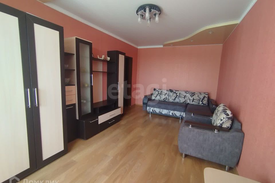 Продаётся 3-комнатная квартира, 74.4 м²