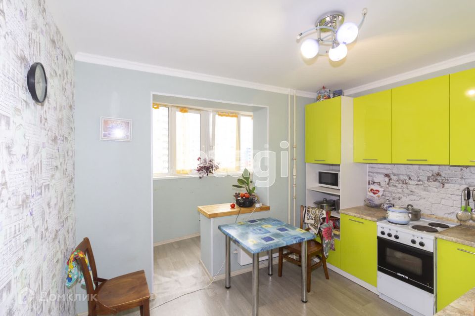 Продаётся 2-комнатная квартира, 64 м²