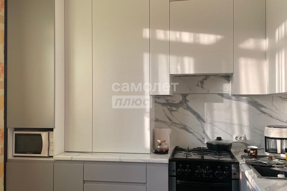 Продаётся 1-комнатная квартира, 39.9 м²