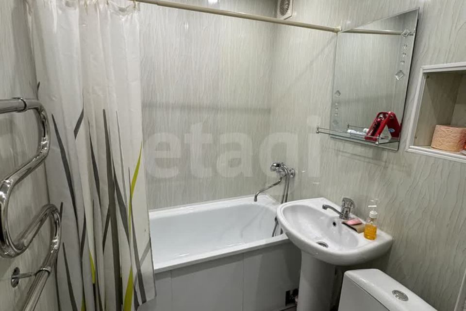 Продаётся 2-комнатная квартира, 43.5 м²
