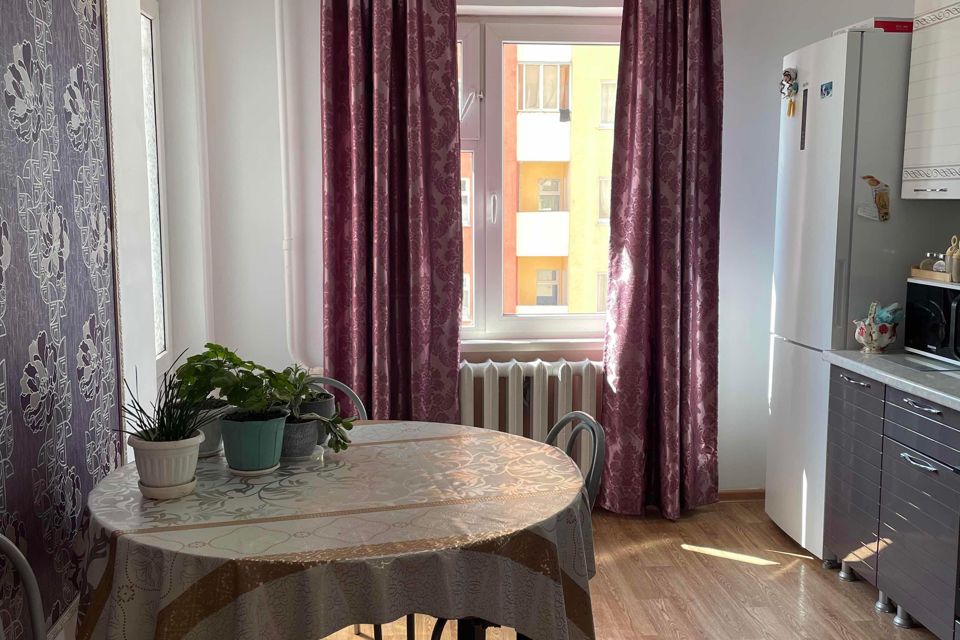 Продаётся 2-комнатная квартира, 60 м²