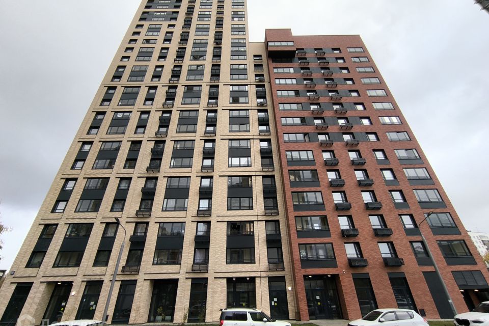 Продаётся 2-комнатная квартира, 56.8 м²