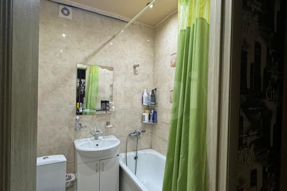 Продаётся 1-комнатная квартира, 41.7 м²