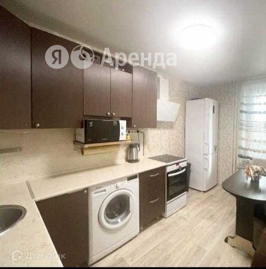 Сдаётся 1-комнатная квартира, 37 м²