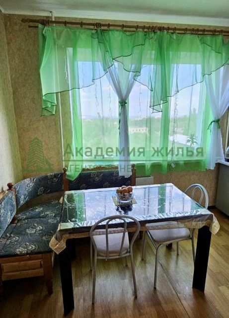 Продаётся 1-комнатная квартира, 30.6 м²