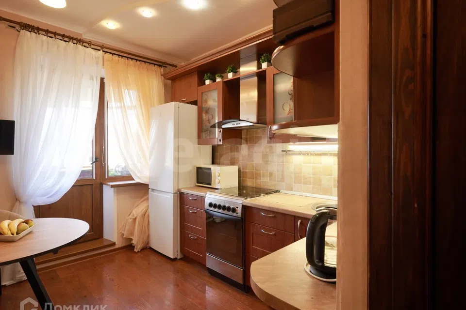 Продаётся 1-комнатная квартира, 42.3 м²