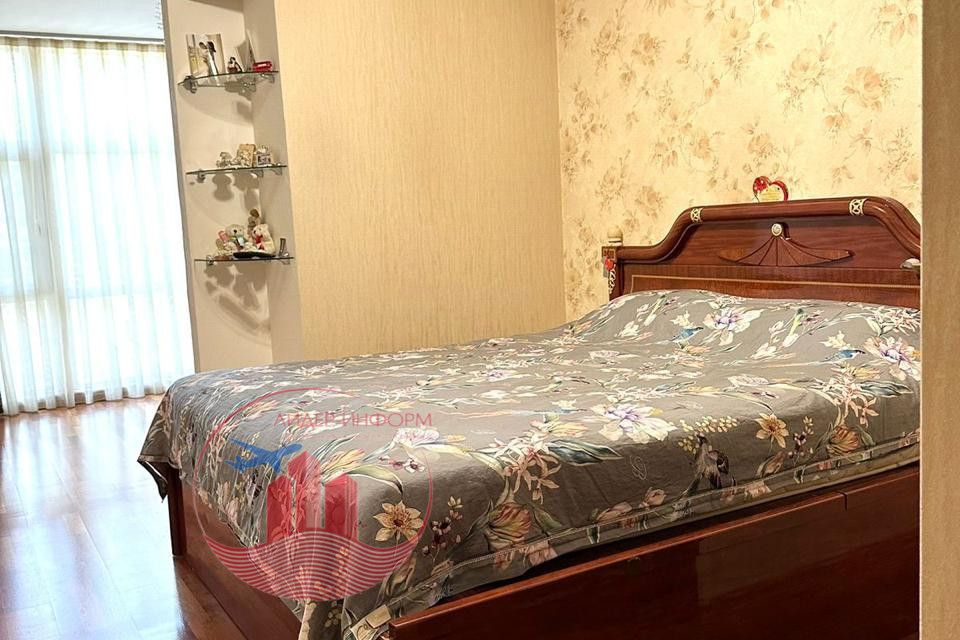 Продаётся 3-комнатная квартира, 88.4 м²