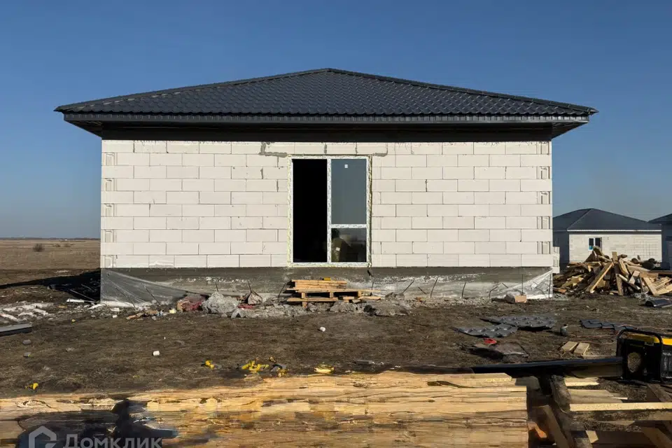 Продаётся 1-этажный дом, 110 м²