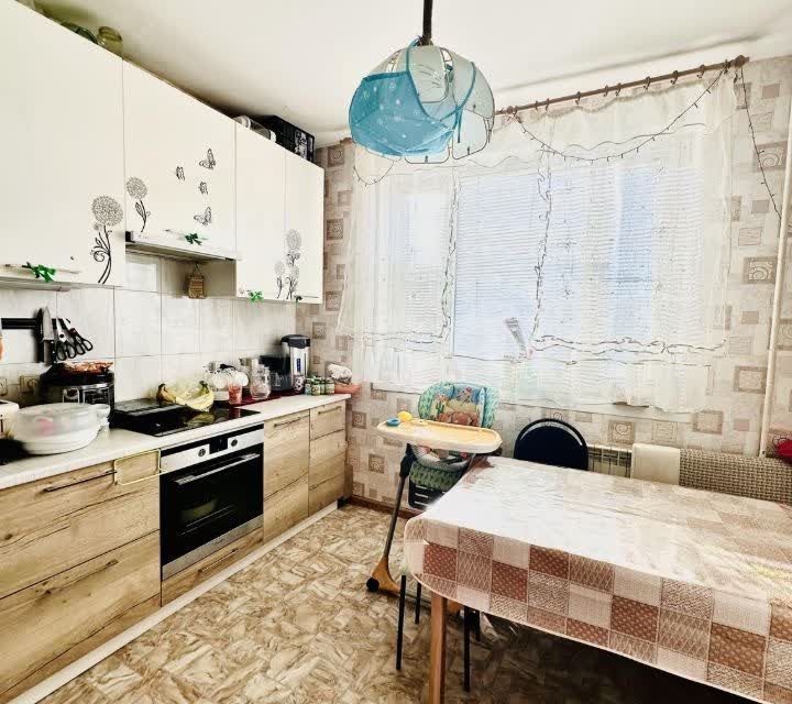 Продаётся 3-комнатная квартира, 73.4 м²