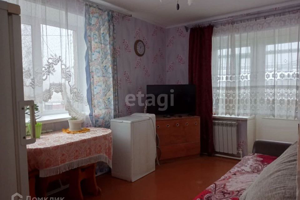 Продаётся 2-комнатная квартира, 42.1 м²