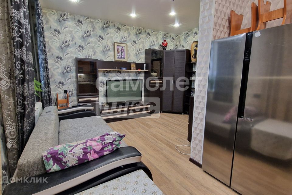 Сдаётся 2-комнатная квартира, 55 м²