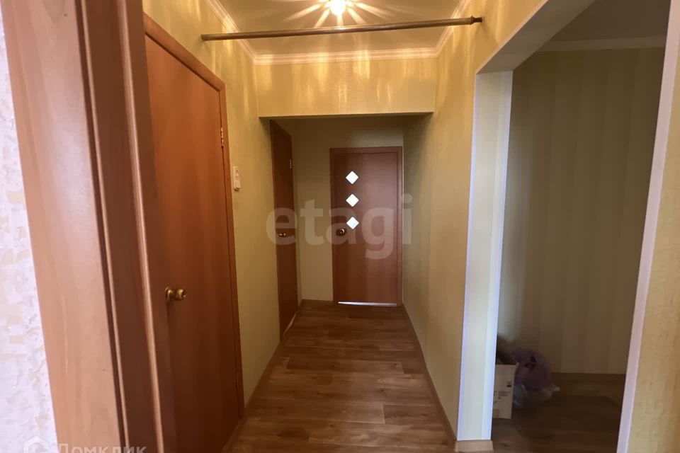 Продаётся 3-комнатная квартира, 69.8 м²