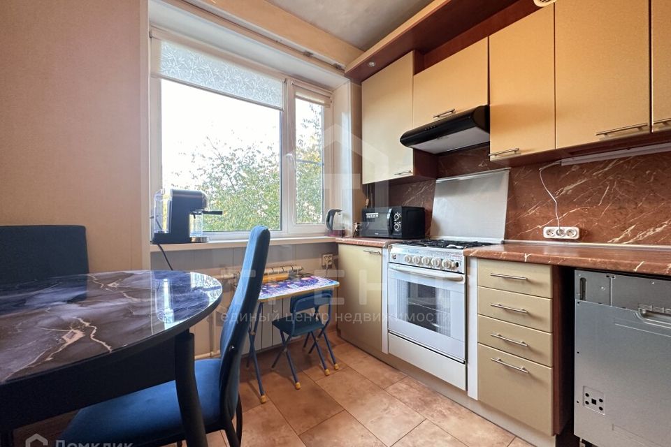 Продаётся 3-комнатная квартира, 58.5 м²