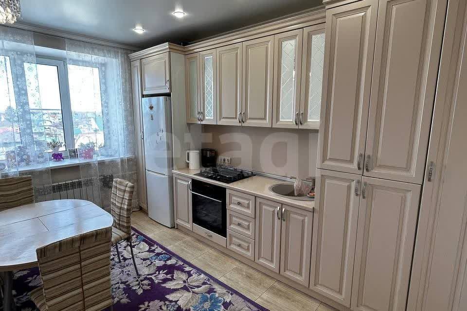 Продаётся 2-комнатная квартира, 56.3 м²