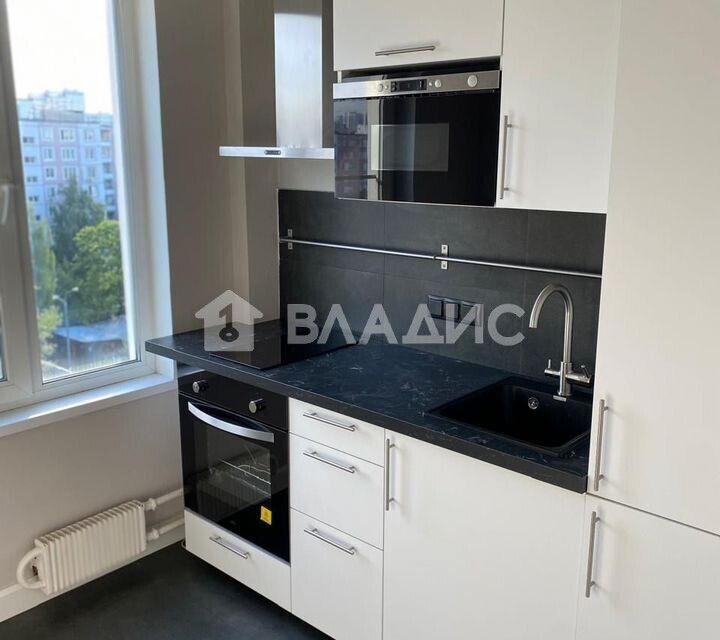 Продаётся 1-комнатная квартира, 32.4 м²