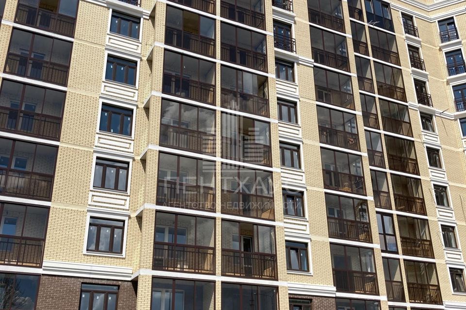 Продаётся 3-комнатная квартира, 104.5 м²