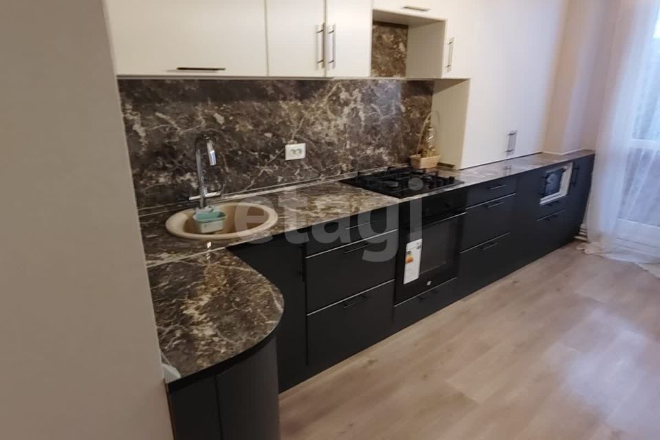 Продаётся 2-комнатная квартира, 51.6 м²