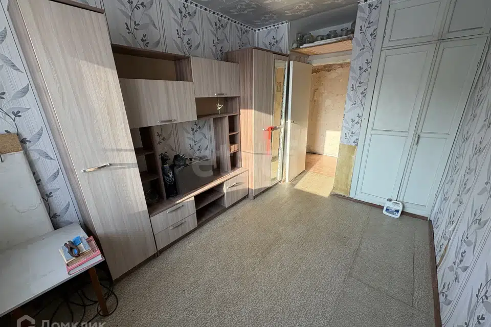 Продаётся 3-комнатная квартира, 57.3 м²