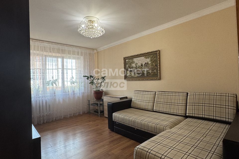 Продаётся 3-комнатная квартира, 70 м²