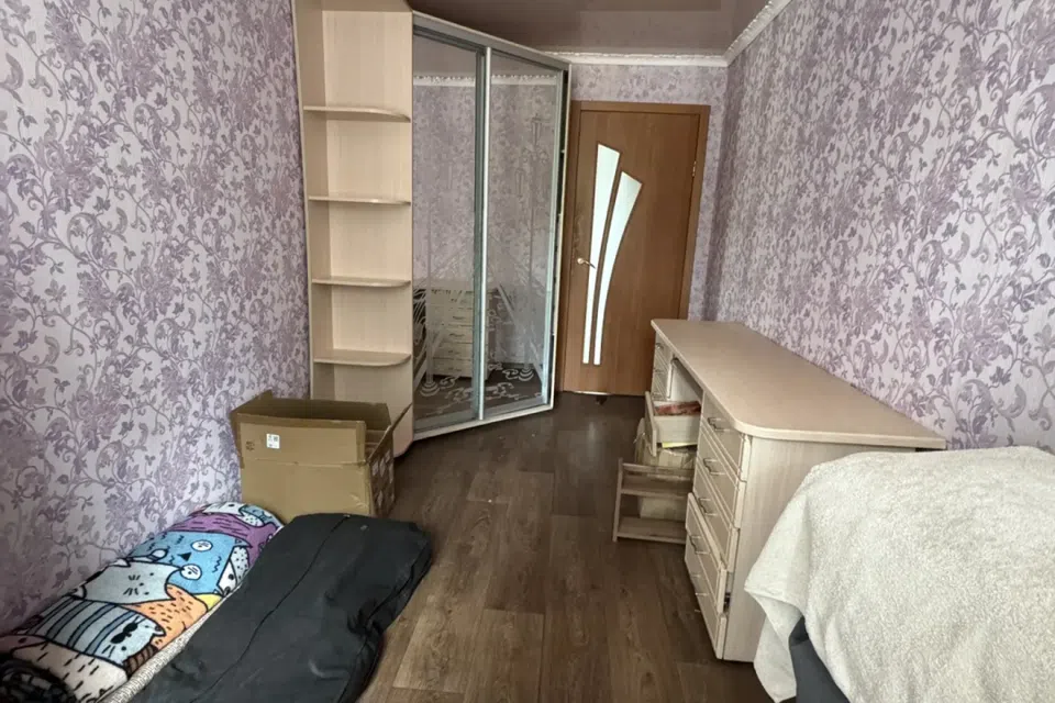 Продаётся 3-комнатная квартира, 55.7 м²
