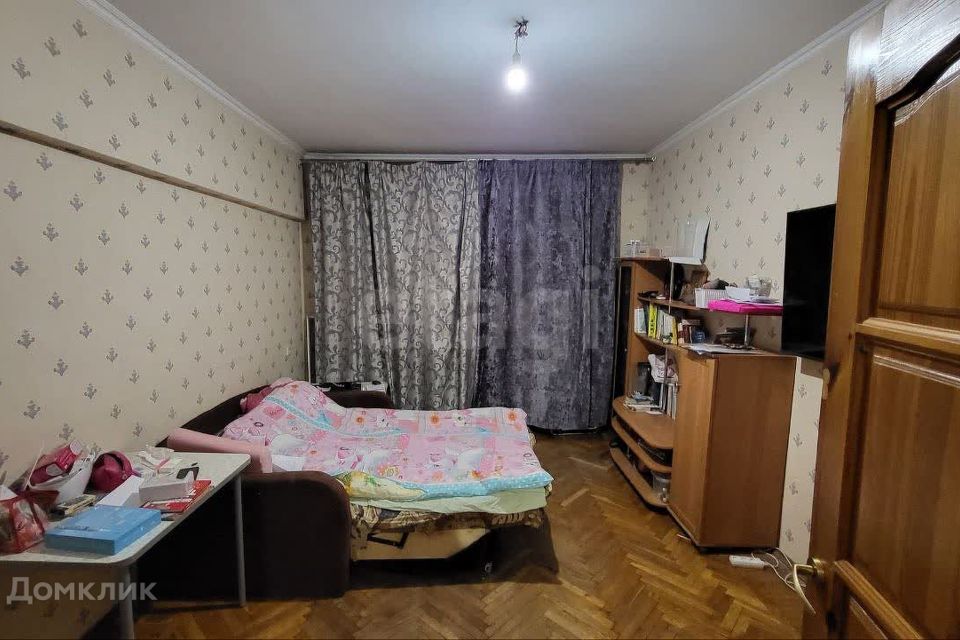 Продаётся 4-комнатная квартира, 98.8 м²