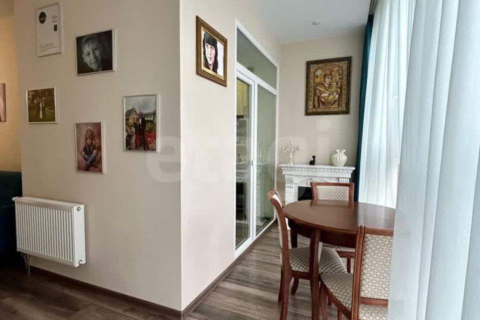 Продаётся 1-комнатная квартира, 38.2 м²