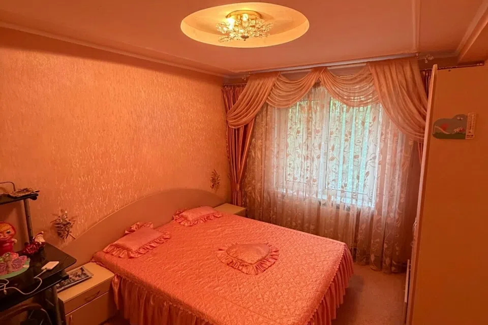 Продаётся 2-комнатная квартира, 56 м²
