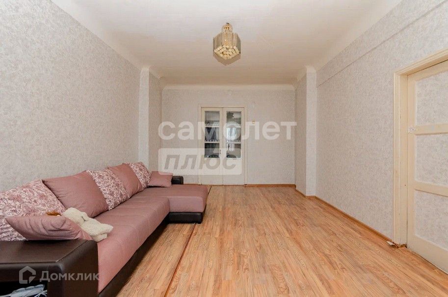 Продаётся 3-комнатная квартира, 82 м²