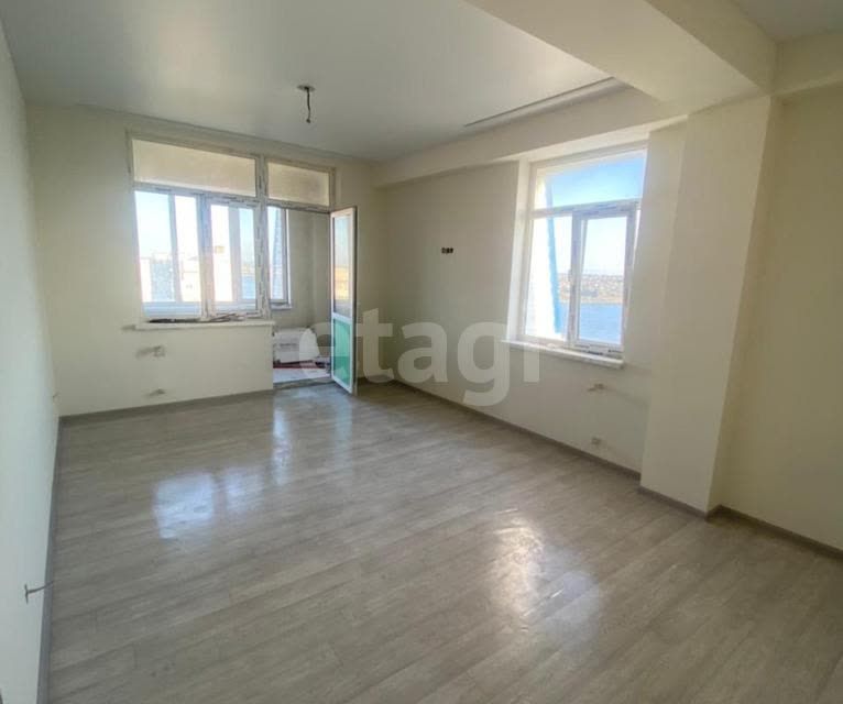 Продаётся 2-комнатная квартира, 81 м²