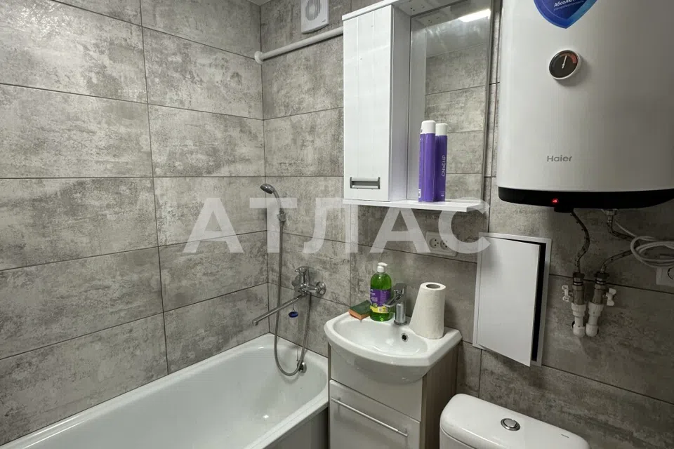 Продаётся 2-комнатная квартира, 42.8 м²