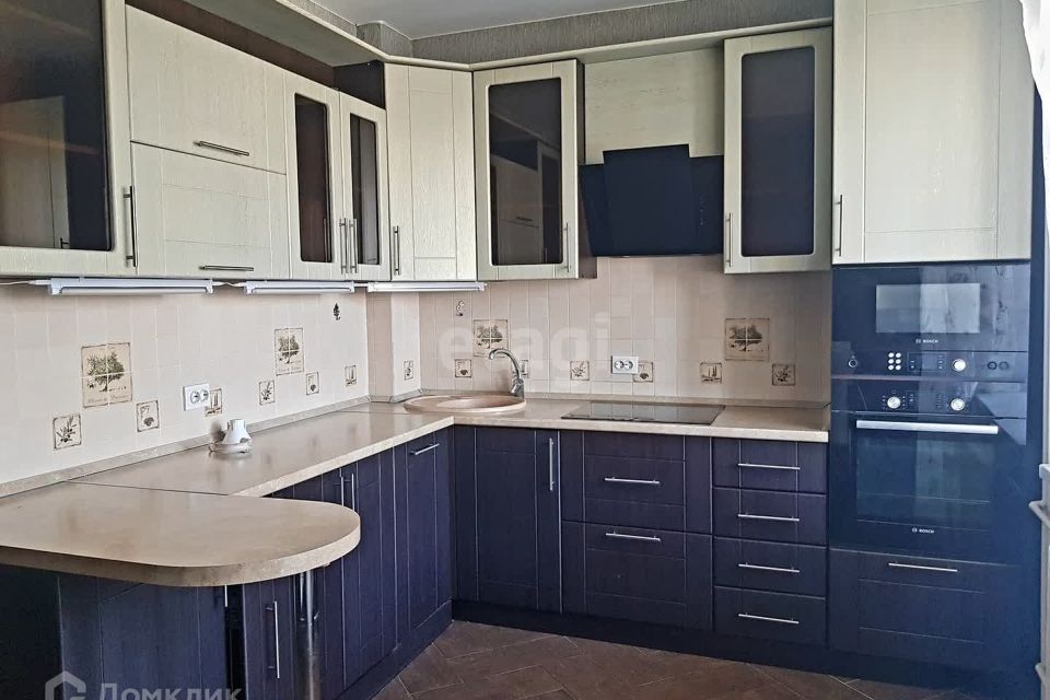 Сдаётся 1-комнатная квартира, 42.6 м²