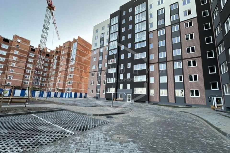 Продаётся 2-комнатная квартира, 55.6 м²