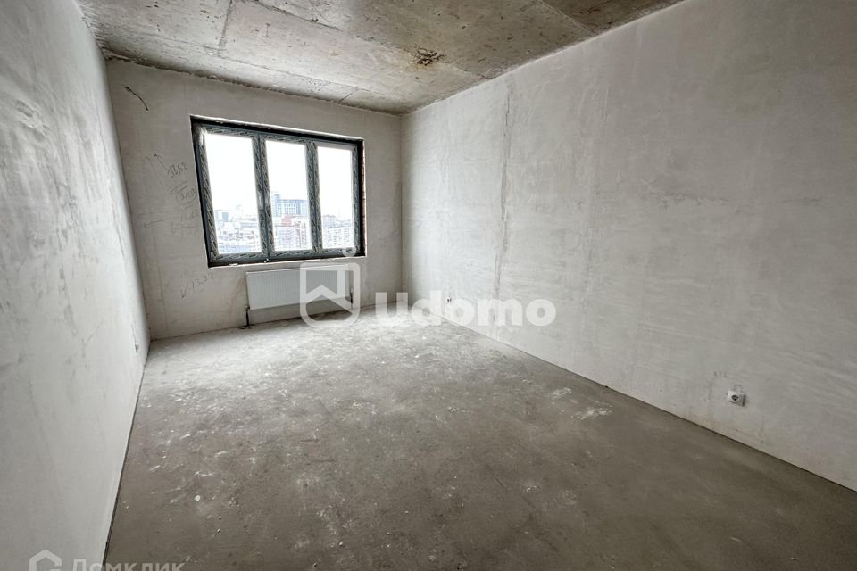 Продаётся 1-комнатная квартира, 41.9 м²