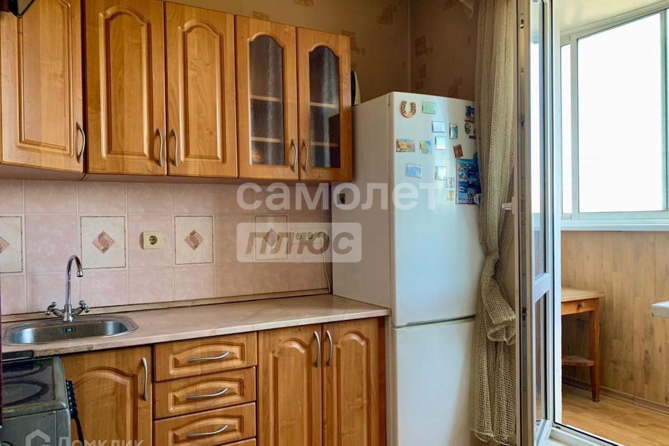 Продаётся 1-комнатная квартира, 35.9 м²