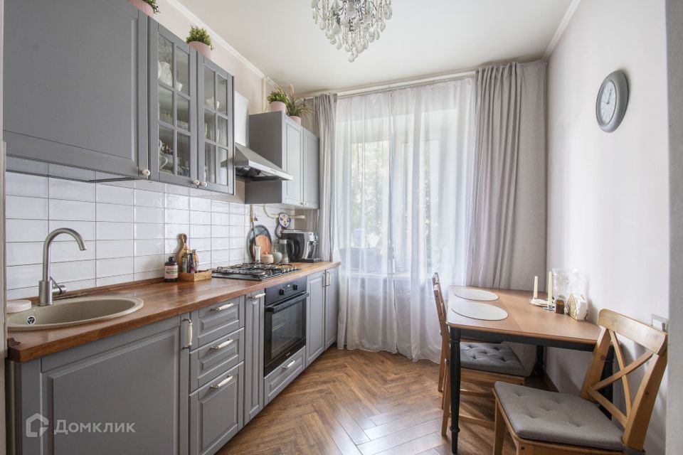 Продаётся 2-комнатная квартира, 58 м²