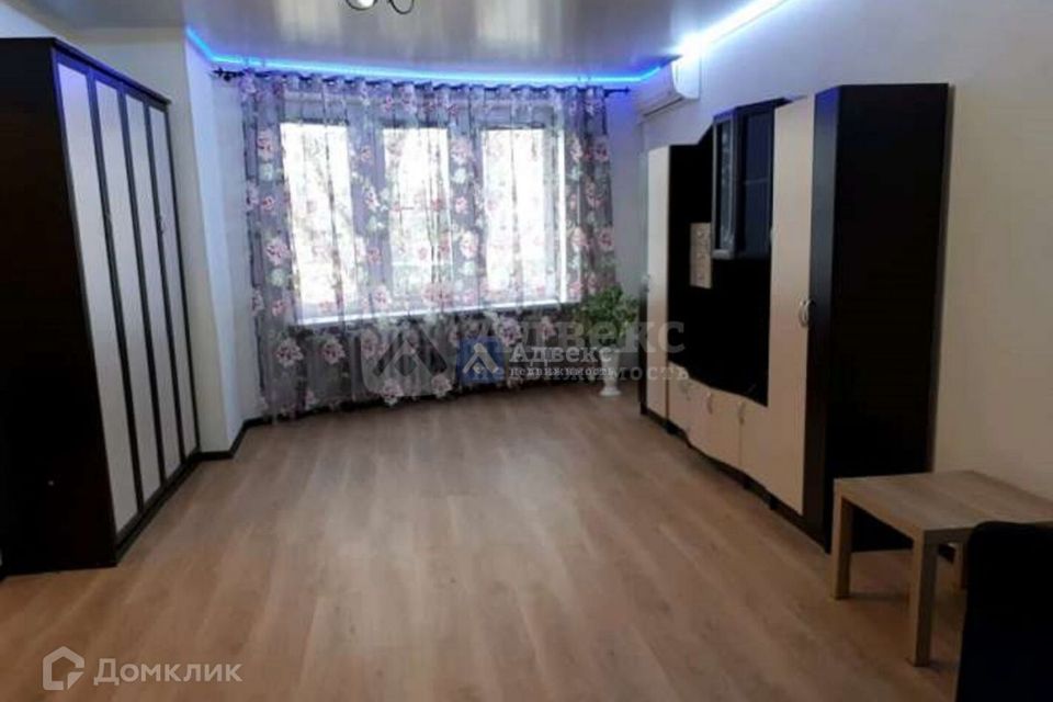 Продаётся 1-комнатная квартира, 54.6 м²