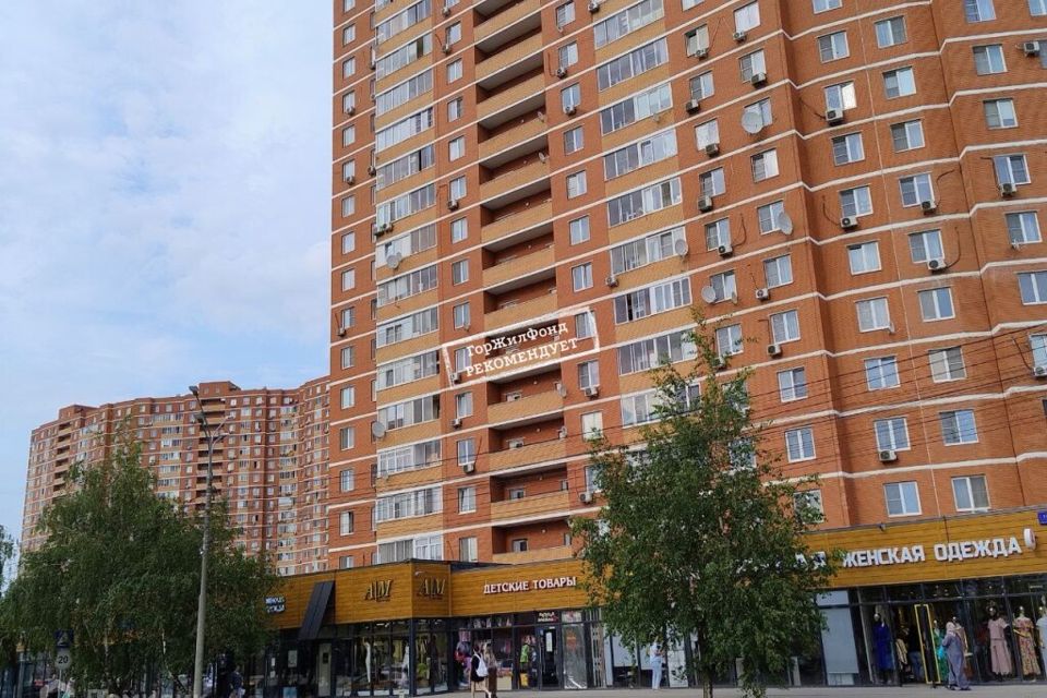 Продаётся 1-комнатная квартира, 39.9 м²