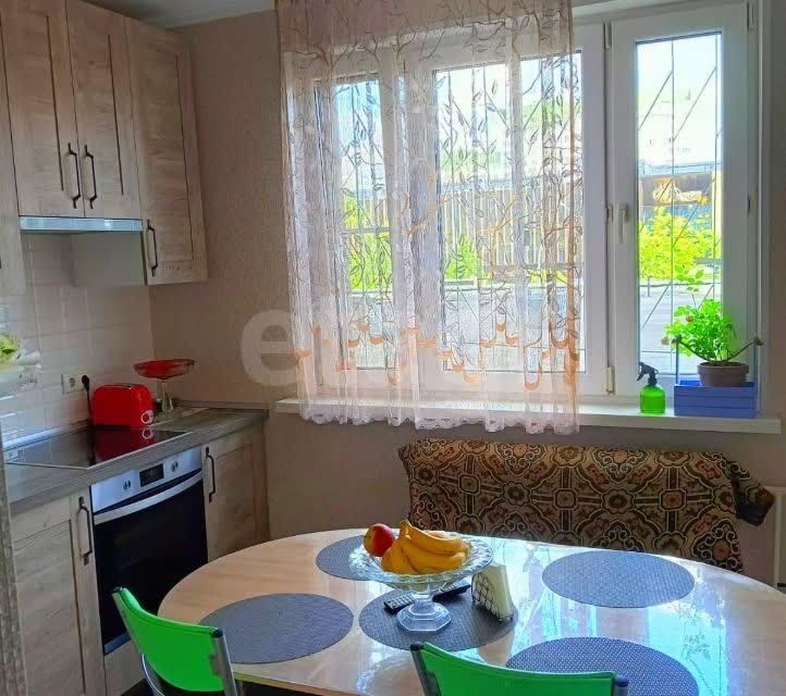 Продаётся 3-комнатная квартира, 74 м²