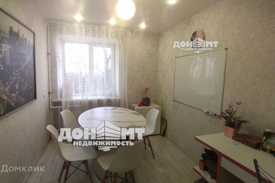 Продаётся 3-комнатная квартира, 50 м²