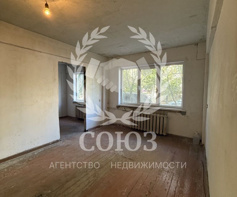 Продаётся 3-комнатная квартира, 56.3 м²