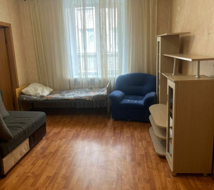 Сдаётся 2-комнатная квартира, 54.4 м²