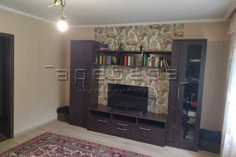 Сдаётся 2-комнатная квартира, 55 м²