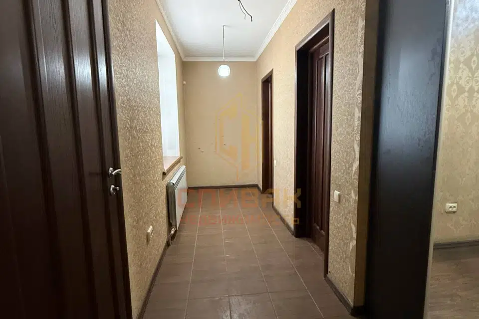 Продаётся 2-этажный дом, 180.4 м²