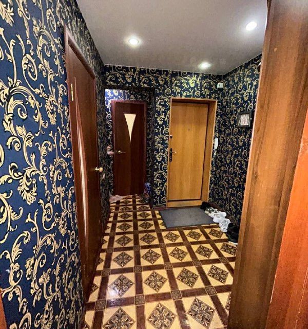 Продаётся 3-комнатная квартира, 56.9 м²