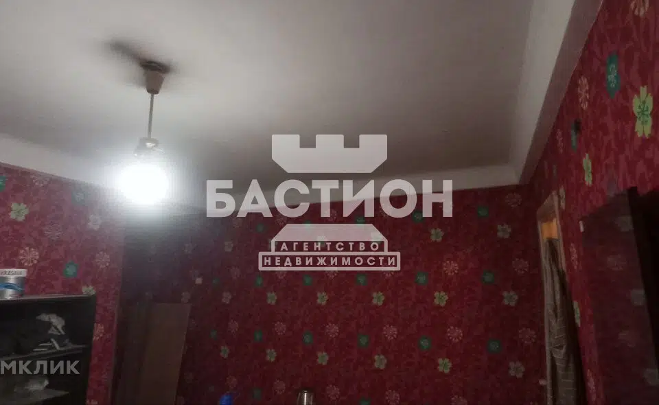 Продаётся 4-комнатная квартира, 56 м²