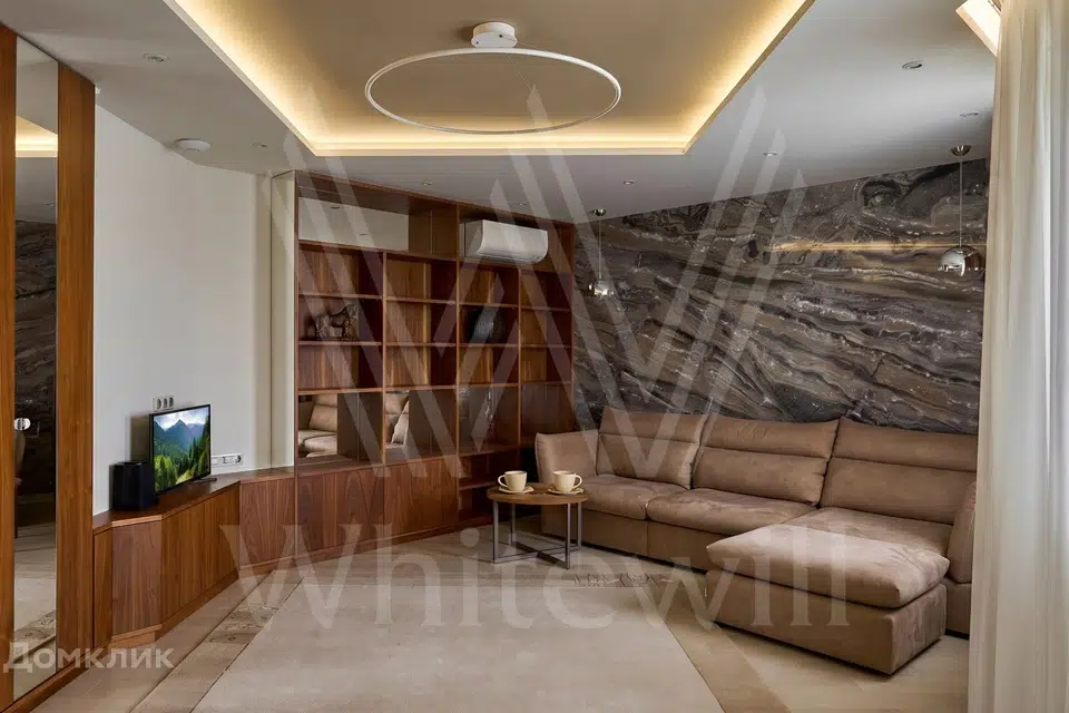 Продаётся 3-комнатная квартира, 118 м²