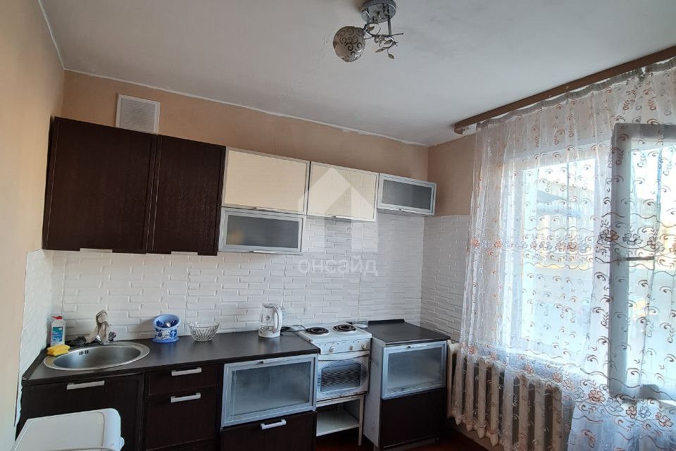 Продаётся 3-комнатная квартира, 66.7 м²
