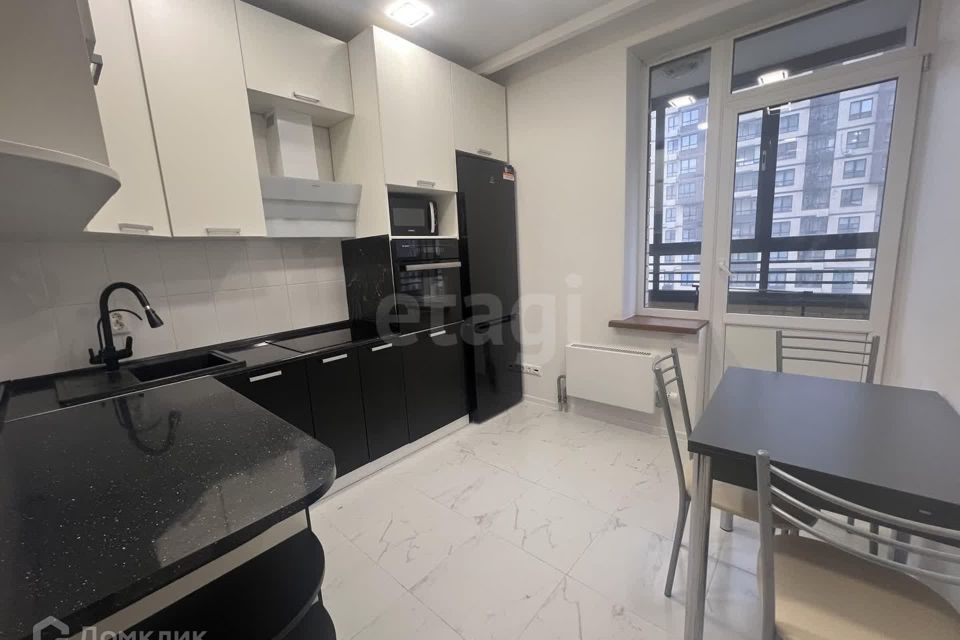 Продаётся 3-комнатная квартира, 65.1 м²